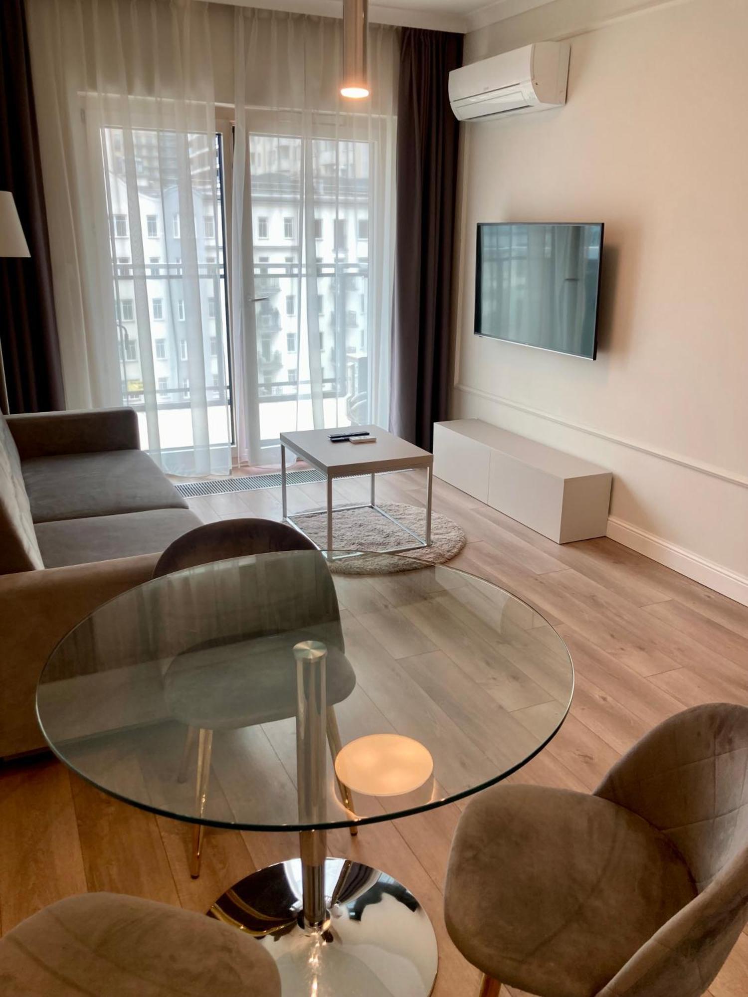 Mennica De Luxe Walicow 11 Apartament Warszawa
